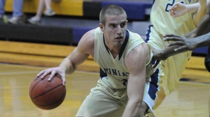 Men’s hoops falls in OT at home to Moravian, 84-80