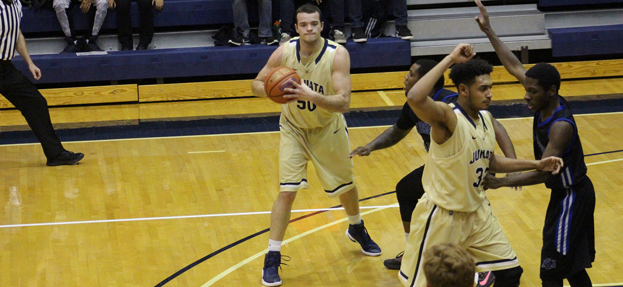 Braden Becker scored a season-high 10 points and grabbed seven rebounds on the night.