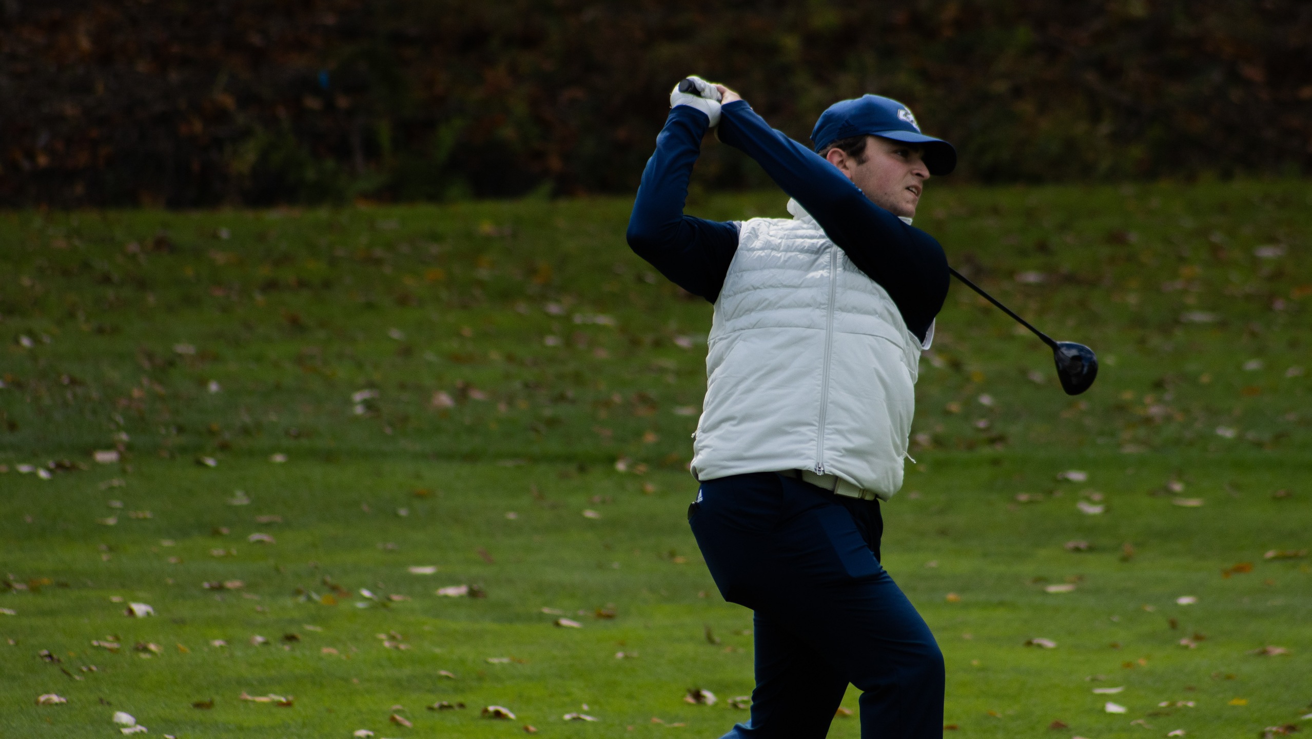 Men's Golf Hold Tenth at Day One of Pennsylvania Classic