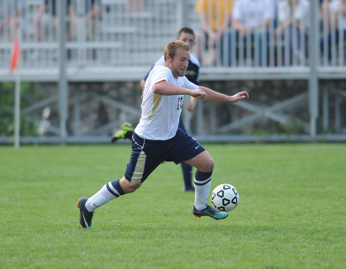 Dane Azeles clinches overtime goal to give men’s soccer victory