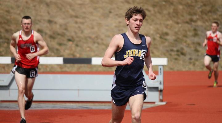 Men's Outdoor Competes at Shippensburg Invitational