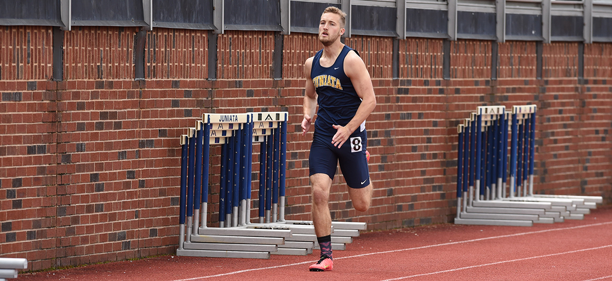 Men's Track and Field Competes at Messiah Invitational