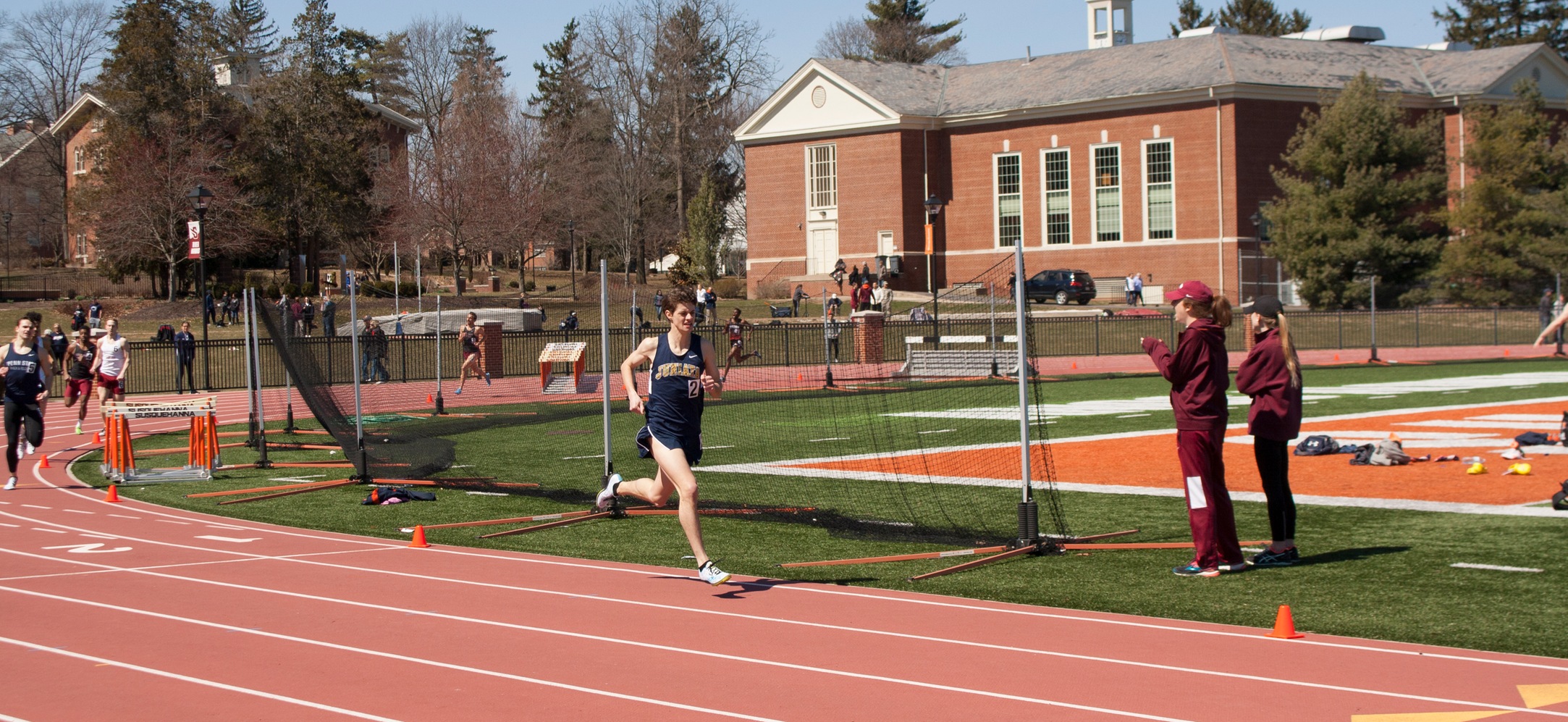 Men's Track & Field Competes at Ship Mid-Week Invitational