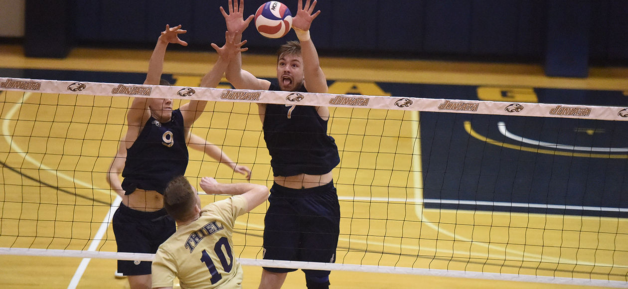 Mahlon Bender finished with 10 kills, seven assisted blocks, and hit .444.