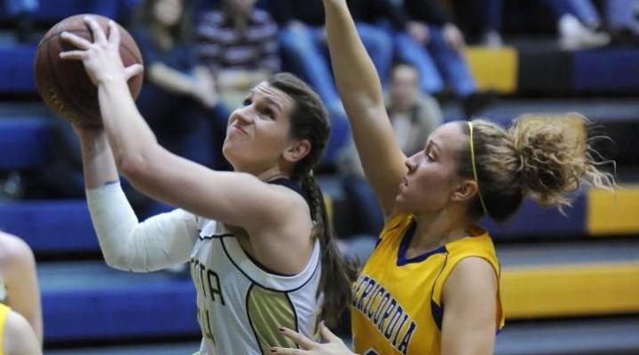 Women’s basketball saved by the bell to earn a 69-68 win over Misericordia