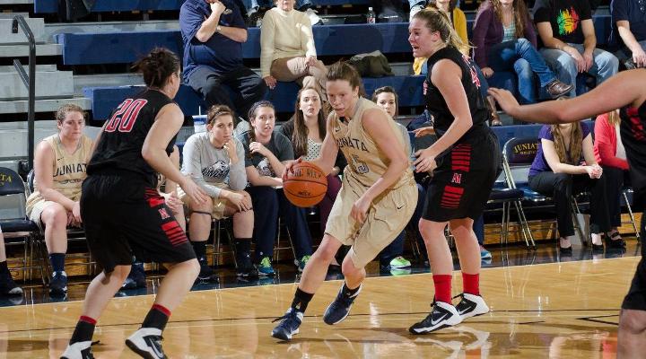 Eagles Fall 74-70 to Muskingum in Holiday Tournament Opener