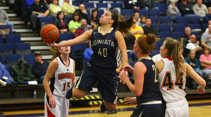 Women’s Basketball Opens with Big Road Win