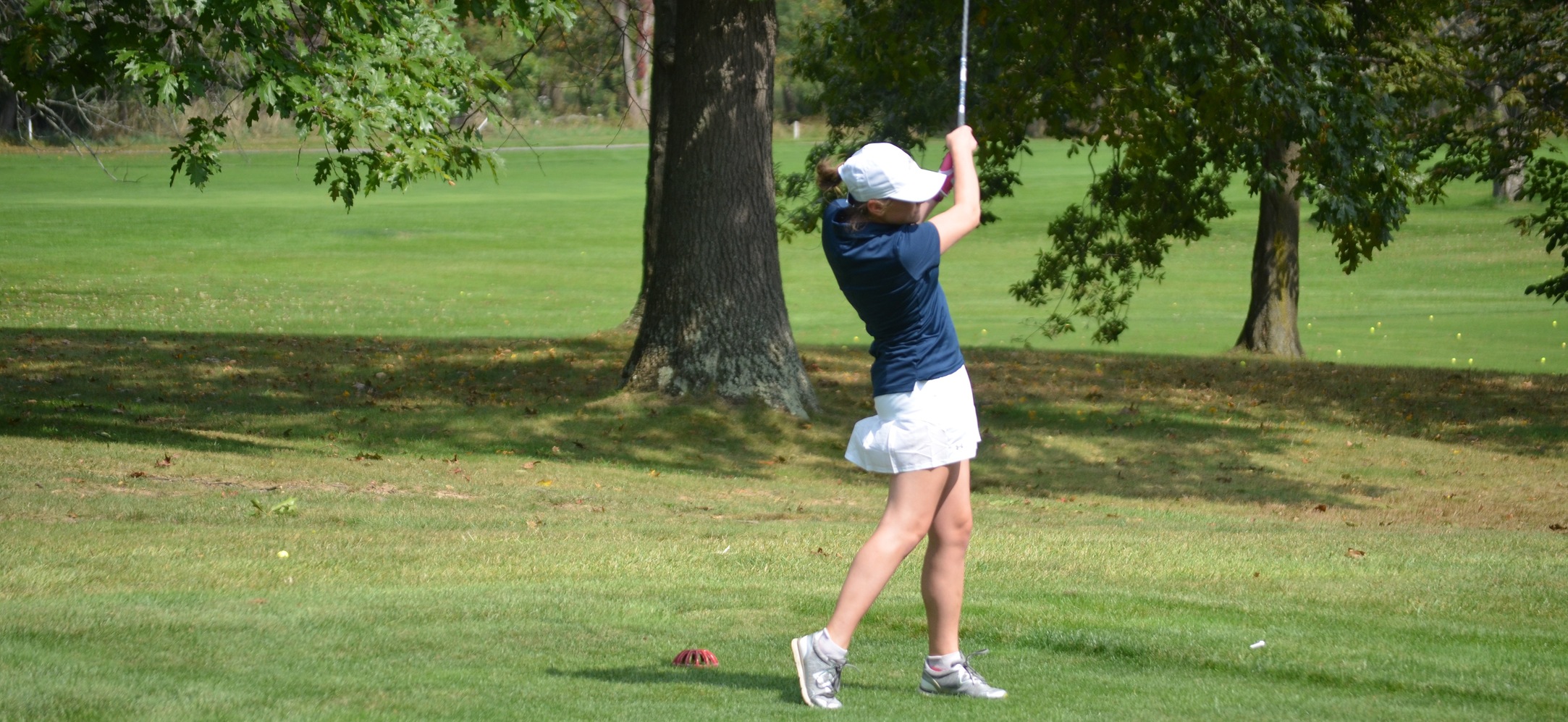 Women's Golf in Sixth after Day One of Landmark Championships