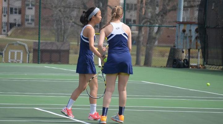 Women's Tennis Makes Comeback Against Moravian