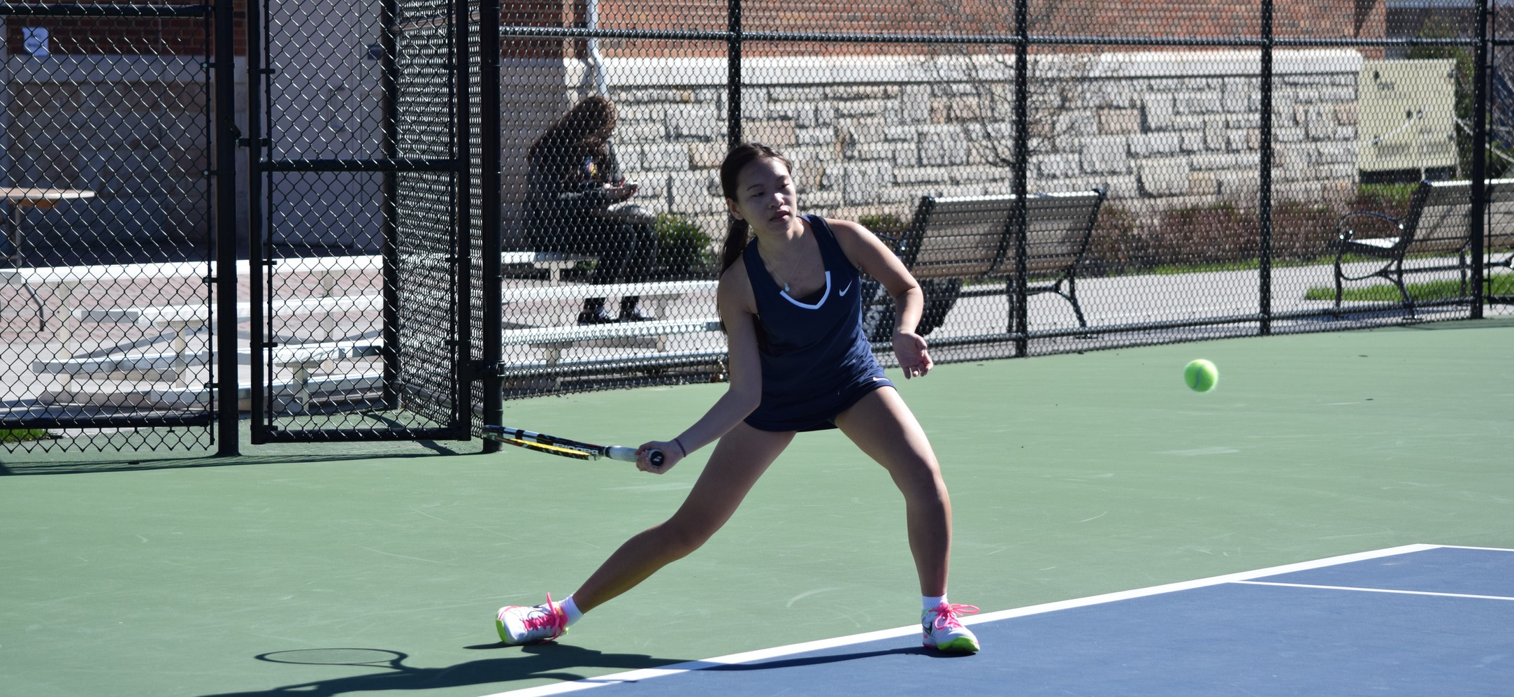 Women’s Tennis Moves to 4-0
