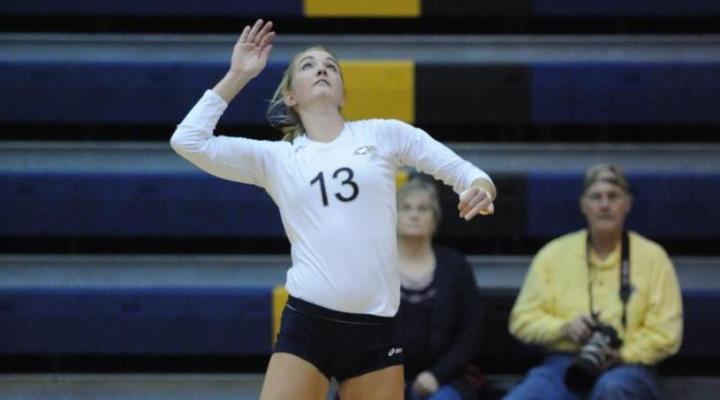 Juniata women’s volleyball takes first two sets but falls in five to California (Pa.)