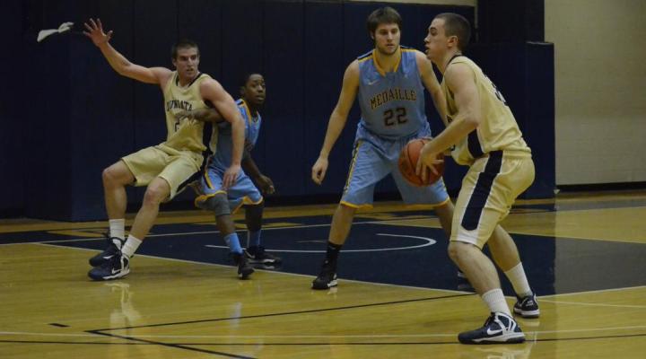 Eagles Cruise to 80-54 Win over Moravian