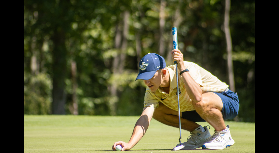 Men’s Golf B Team Slays The Rain in Carlisle