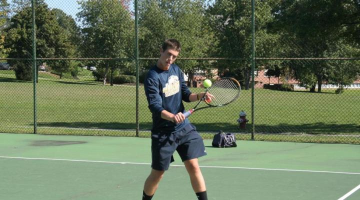 Women's tennis upends Lycoming while men's tennis drops match