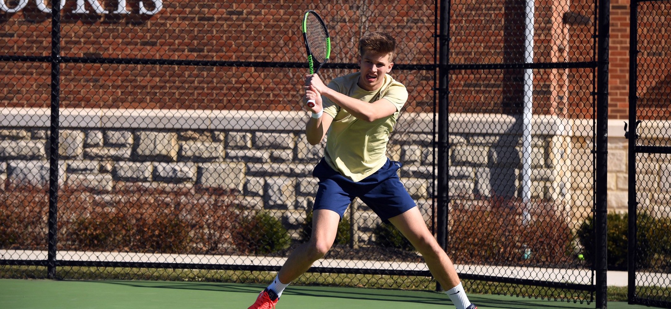 Men's Tennis Sweeps Penn College