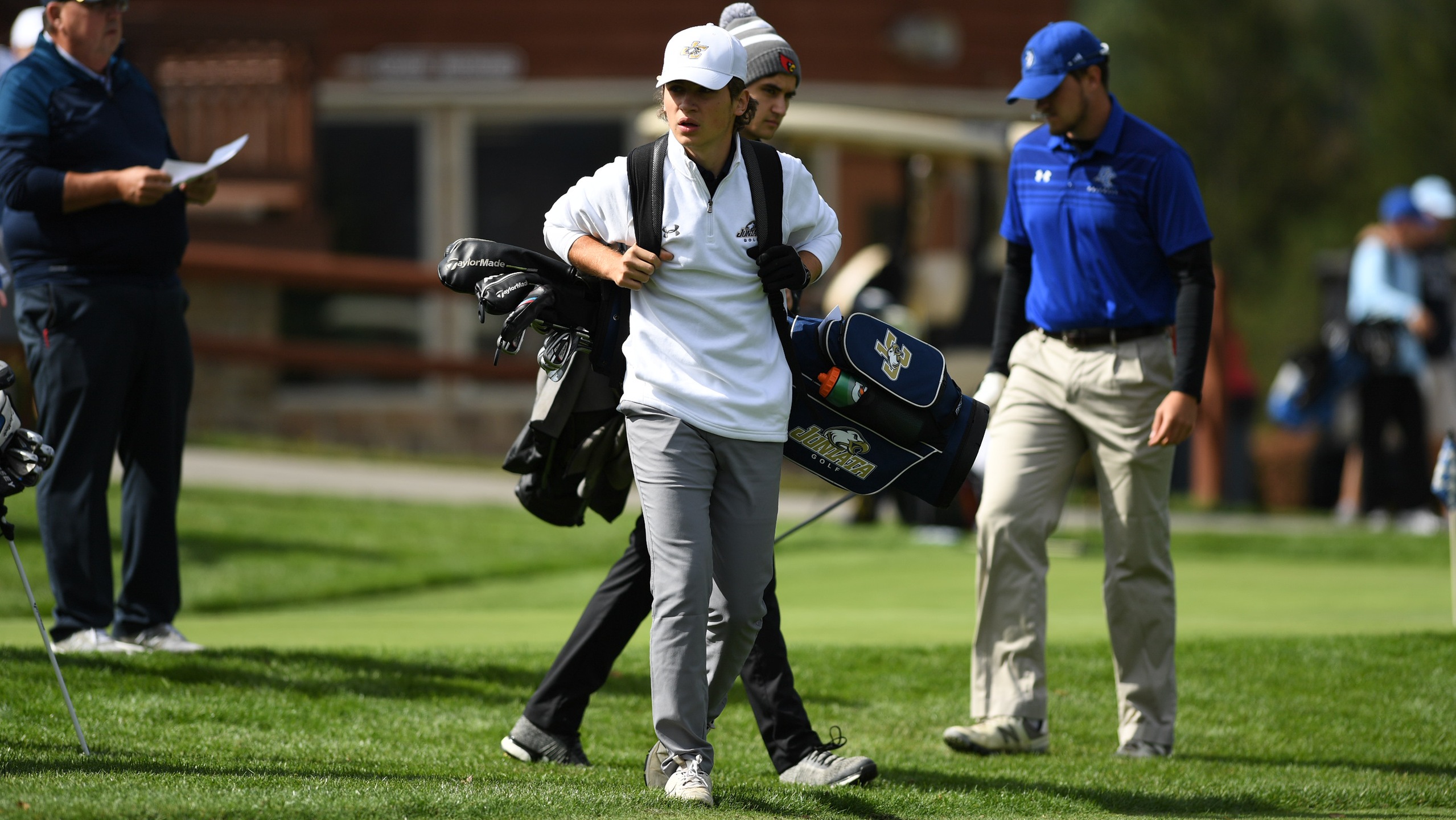 Eagles Compete in First Round of Landmark Golf Championships