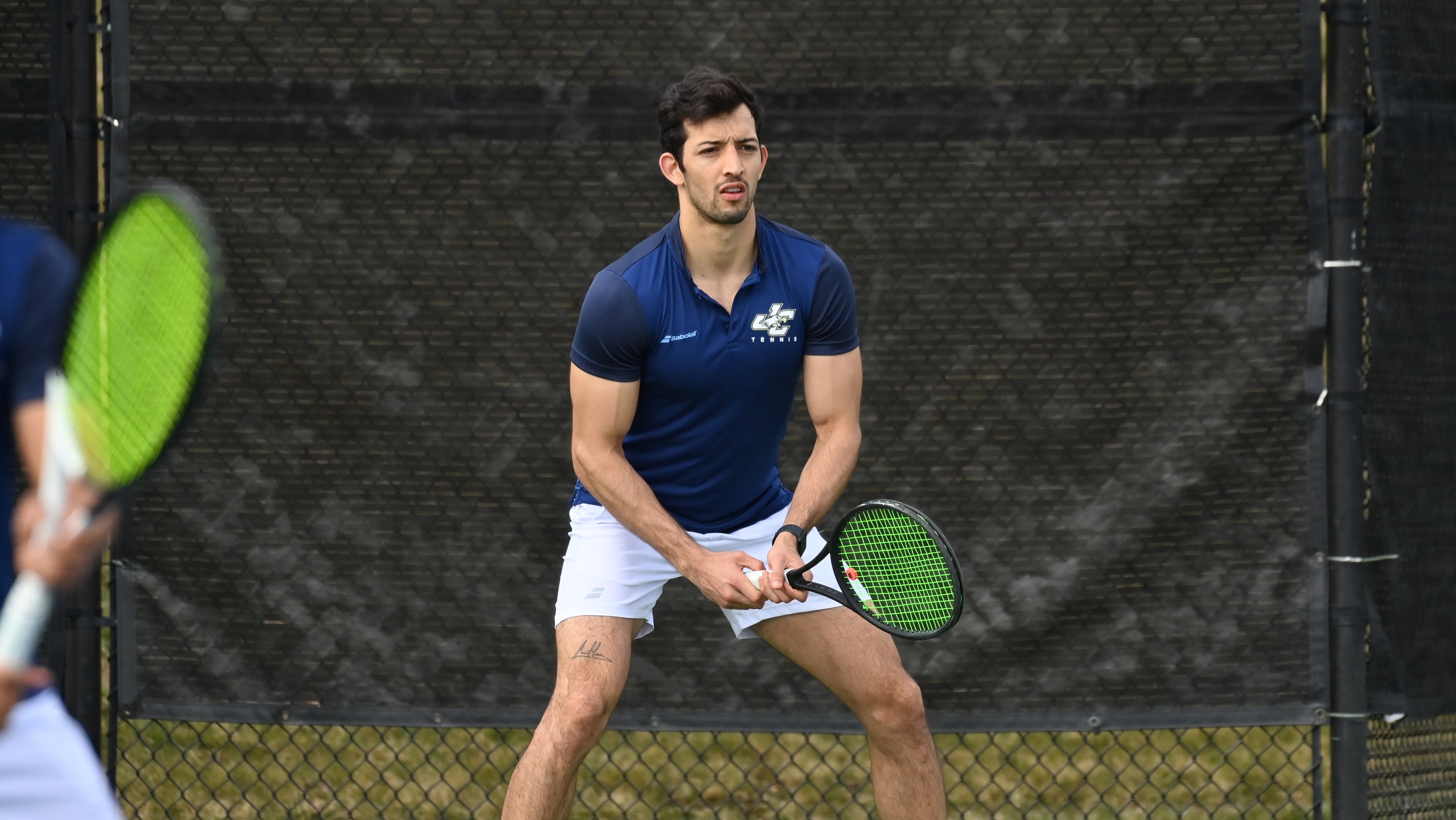 Munoz Remains Undefeated in Singles Play as Eagles Wrap Up Season