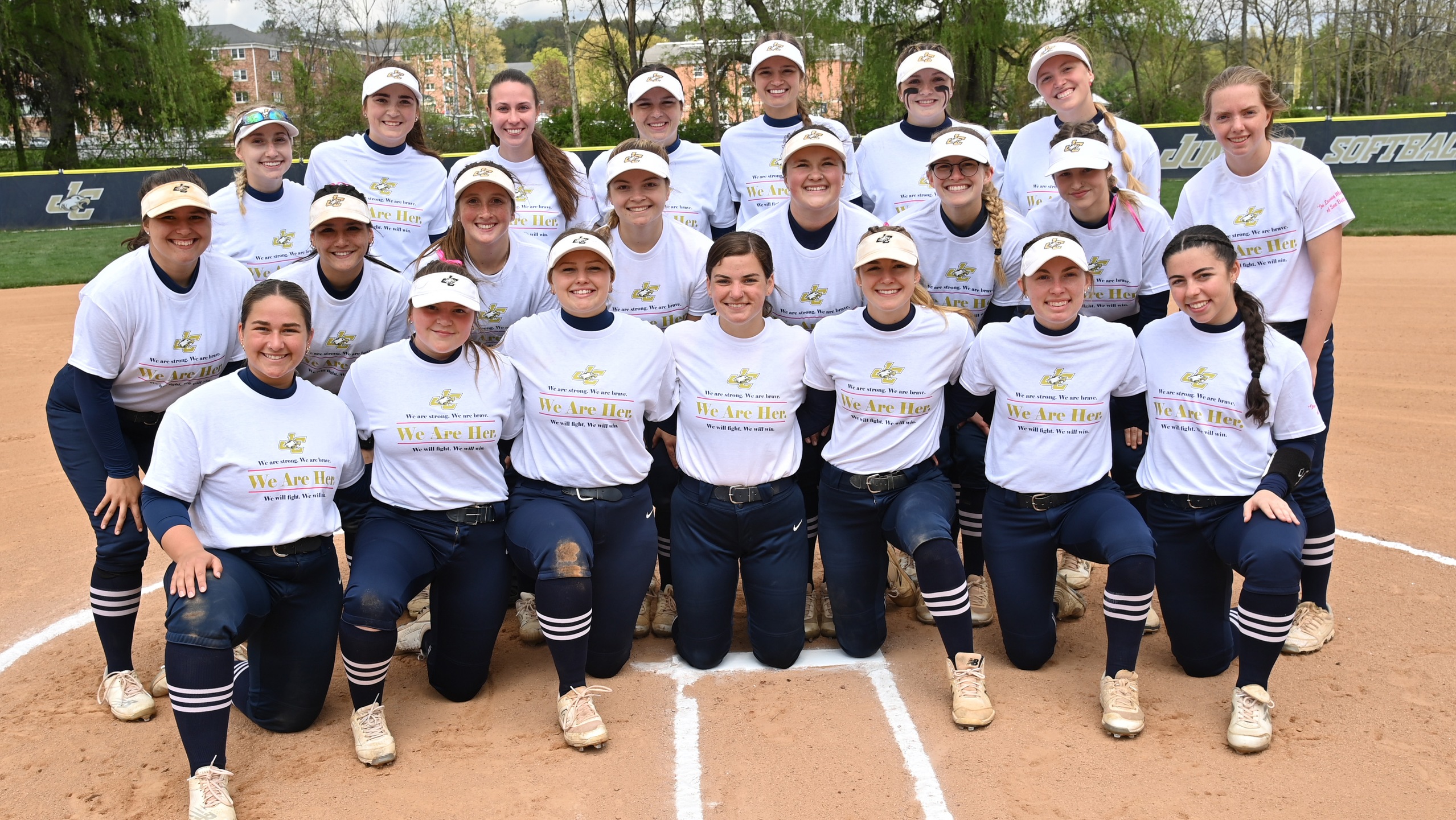 Softball Earns Split with Dutchmen as Eagles Belt Three Homers in Game Two